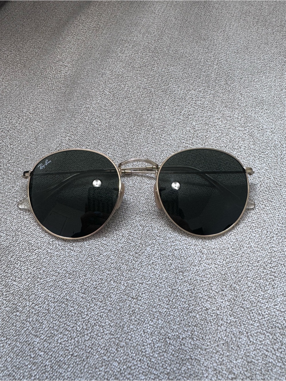 Raybans round metal sunglasses gold RB3447